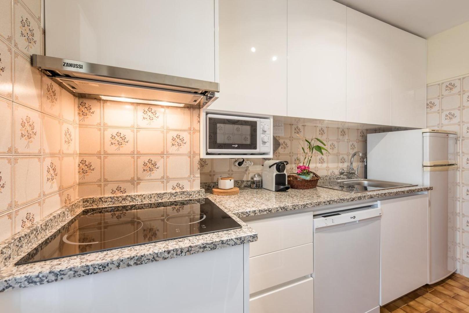 Apartamento Guestready - Eclectic Haven In The Heart Of Oporto Exterior foto
