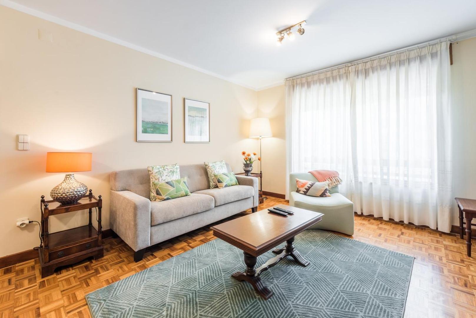 Apartamento Guestready - Eclectic Haven In The Heart Of Oporto Exterior foto